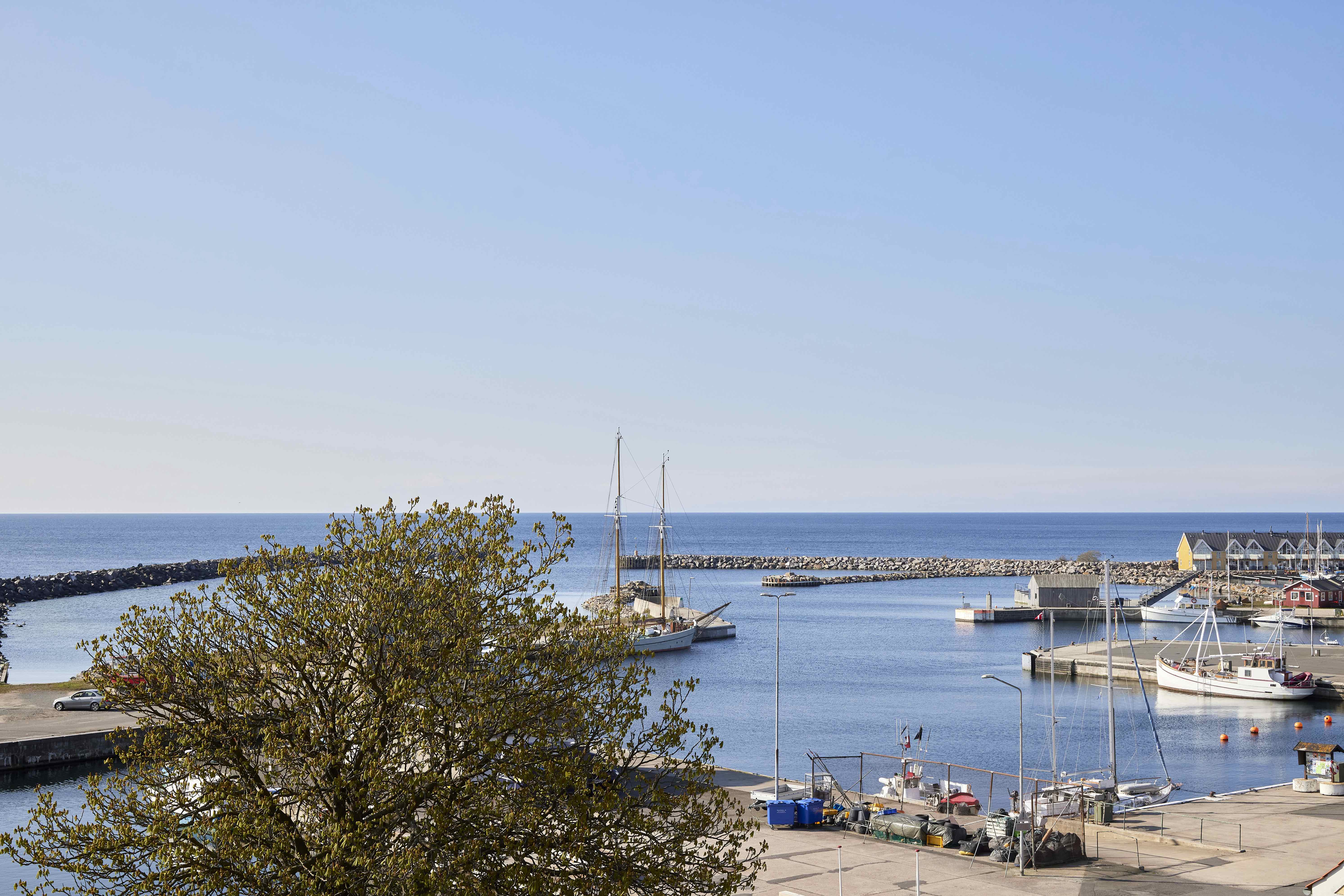 Udsigten over Gudhjem Havn