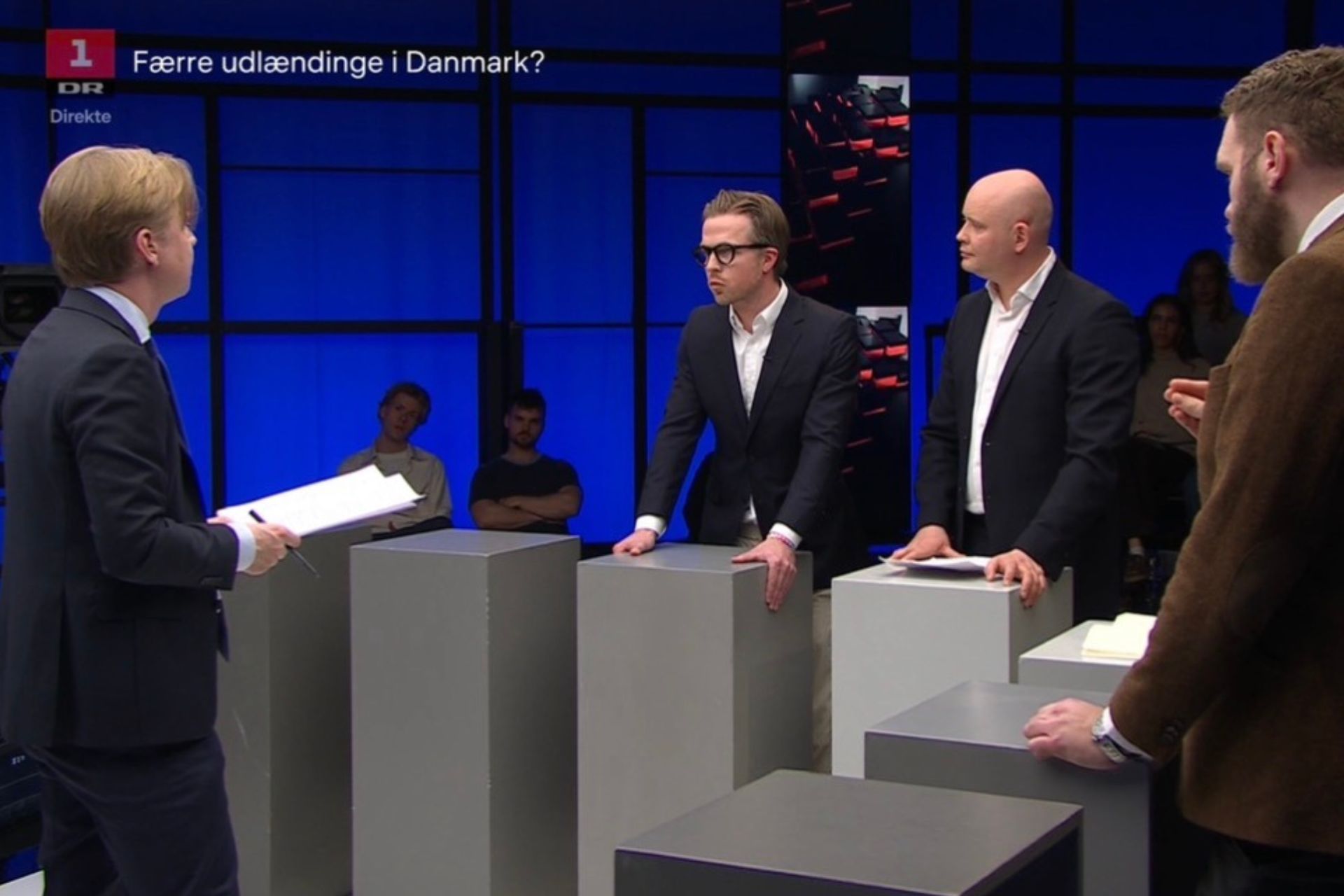 HORESTAs adm. direktør Jeppe Møller-Herskind i DR debatten flankeret af bl.a. kulturminister Jakob Engel-Schmidt.